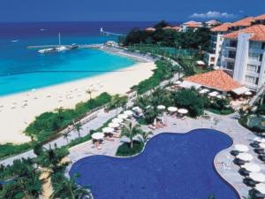 家族全員で最高の沖縄旅行を！ホテル選びのポイントは？