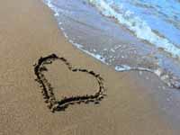 待ちに待った夏休み！カップルで旅行するならドコ？！