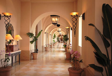 ホテル日航アリビラ特集