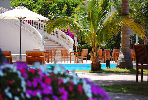 ホテル日航アリビラ特集