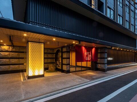 静かな環境に佇む旅館風ビジネスホテル『ホテルWBF京都四条錦邸』