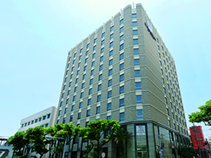ダブルツリーbyヒルトン那覇外観