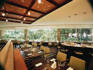 沖縄ハーバービューホテル朝食会場